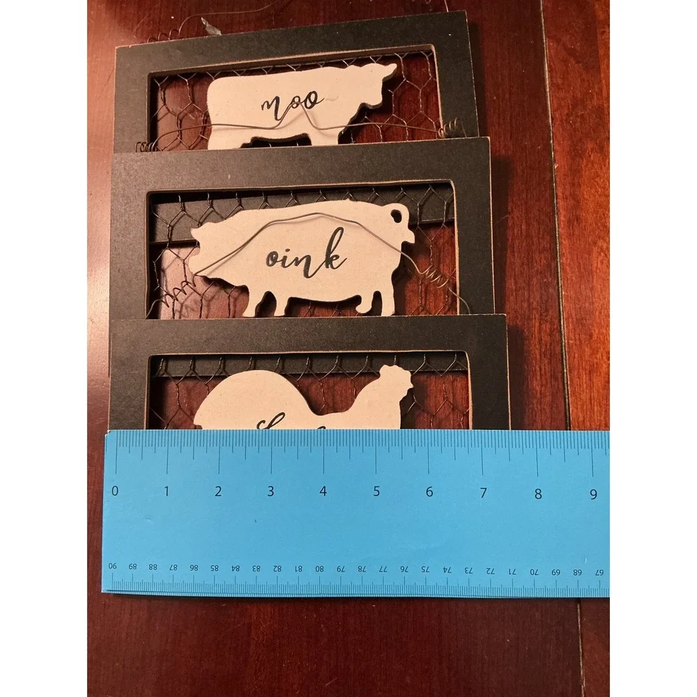 Rustic Farmhouse Wood Chicken Wire Wall Decor Set Cow Pig Rooster 3 Piece Black